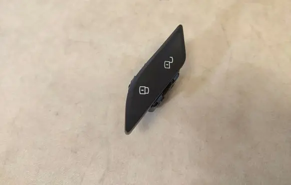 Central locking switch button