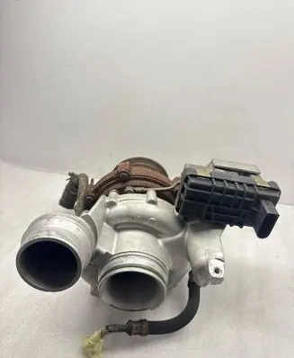 BMW 7 F01 F02 F03 F04 Turbo 7799758