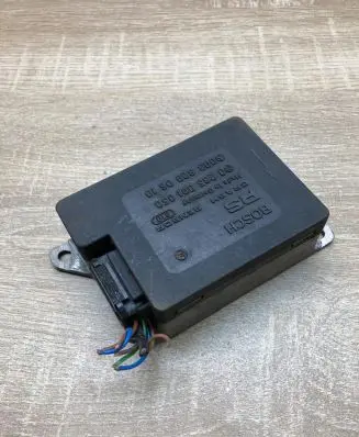 Mercedes-Benz E W124 Airbag control unit/module 0038200610 0285001050