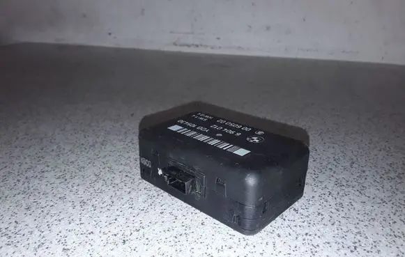 BMW 5 E39 Rain sensor 6904012