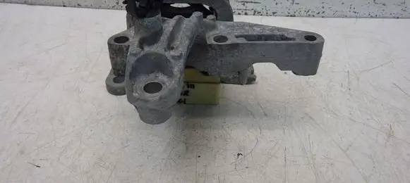 Renault Megane III Engine mount vacuum valve 326E28C