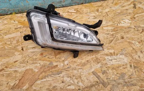 Hyundai Tucson TL Front fog light 92202D7600