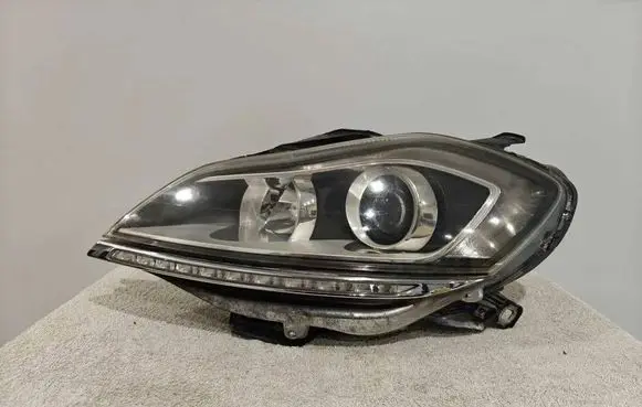 Lancia Delta Headlight/headlamp 51824830 30C9T1