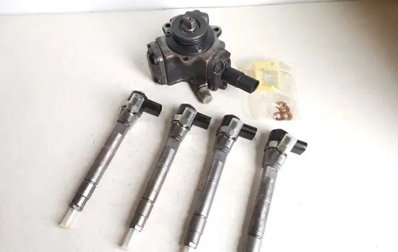 Mercedes-Benz Sprinter W901 W902 W903 W904 Fuel injection system set 0445010024 A6110700701 0445110070