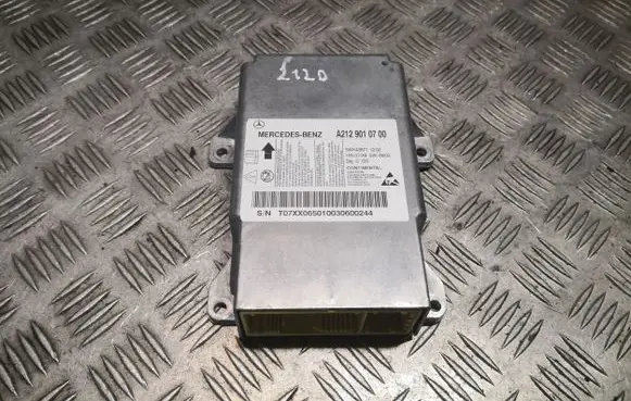 Mercedes-Benz E W212 Airbag control unit/module 2129010700 A2129010700