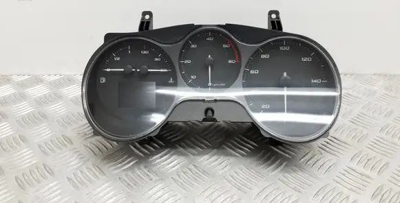 Seat Altea Speedometer (instrument cluster) 1P0920910K