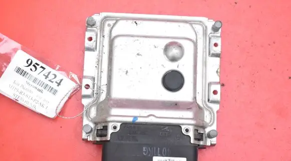 KIA Picanto Engine control unit/module ECU 39111-04056