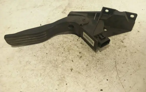 Jaguar X-Type Accelerator throttle pedal 2S719F836CA 616000000365