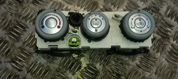 Mitsubishi Colt Climate control unit