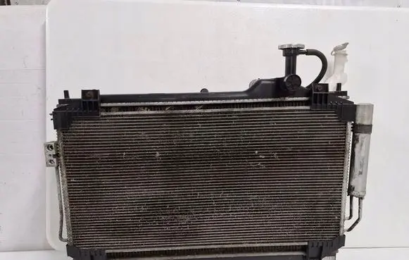 Mitsubishi Outlander Fan set 