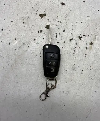 Audi A6 S6 C6 4F Ignition key/card 4F0837220R 033140101