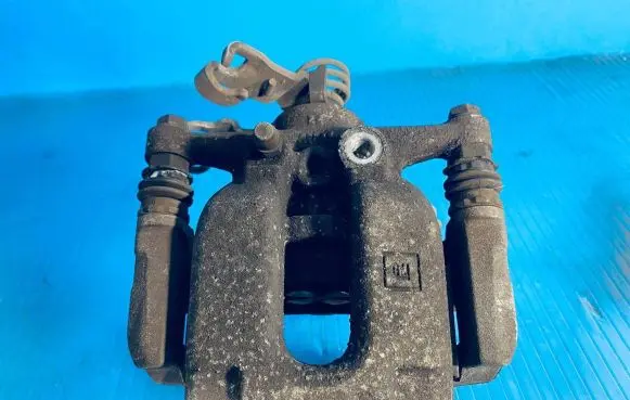Opel Astra K Rear brake caliper