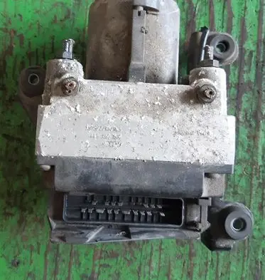 Audi A4 S4 B5 8D ABS Pump