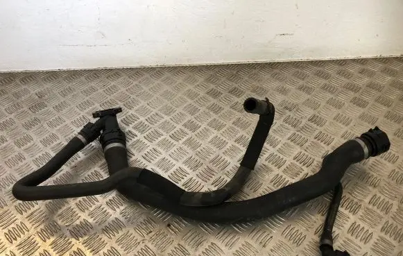 BMW 5 E60 E61 Engine coolant pipe/hose 7787449 10305924