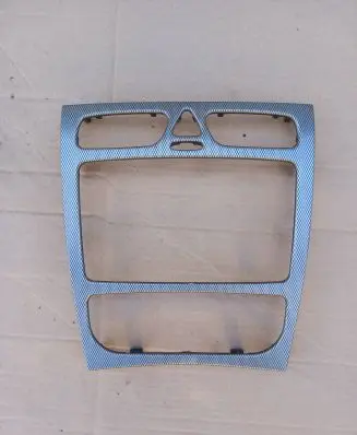 Radio/GPS head unit trim