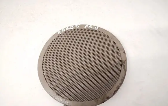 Side speaker trim/cover