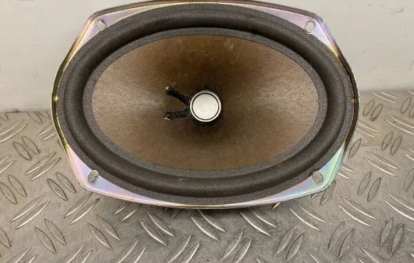 Ford Fusion II Parcel shelf speaker DP5T18808EB