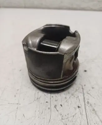 BMW X5 F15 Piston 04L110