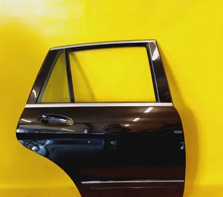 Mercedes-Benz R W251 Rear door
