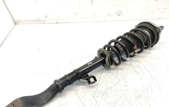 Mercedes-Benz C W205 Front shock absorber with coil spring A2053203066 A2053201030