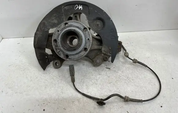 Peugeot 308 Front wheel hub