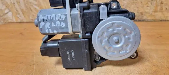 Opel Antara Front door window regulator motor 96673004 0L25 001100141851
