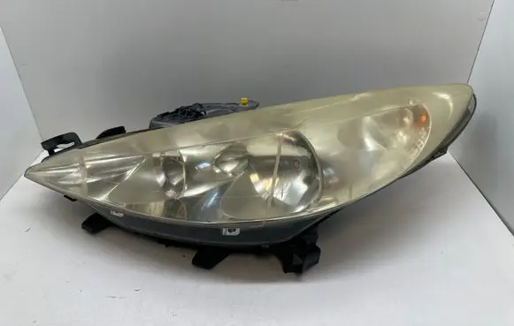 Peugeot 207 Headlight/headlamp 9680131780