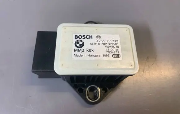 BMW X1 E84 ESP acceleration yaw rate sensor 6782372 34526782372 0265005713