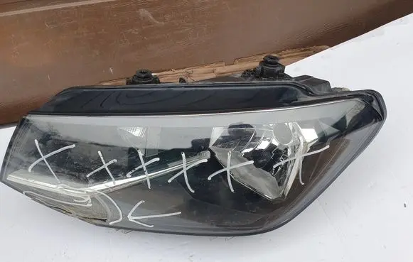 Volkswagen Caddy Headlight/headlamp 2K1941015B