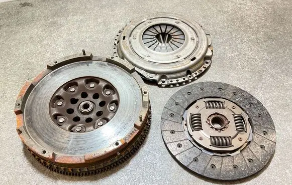 Mercedes-Benz Sprinter W907 W910 Clutch set kit 0302701