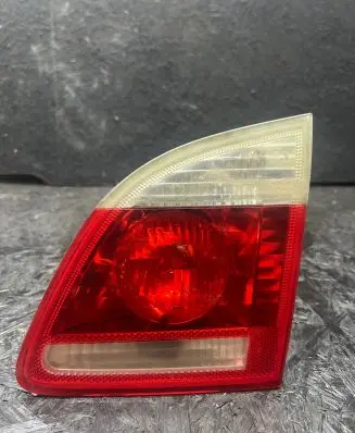 BMW 5 E60 E61 Tailgate rear/tail lights 6968966 0769869J1