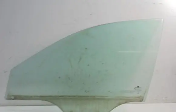 Chevrolet Evanda Front door window glass four-door 