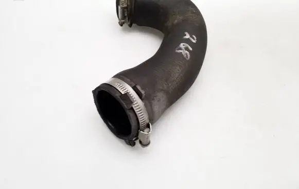 Audi A4 S4 B8 8K Intercooler hose/pipe 8K0145709H