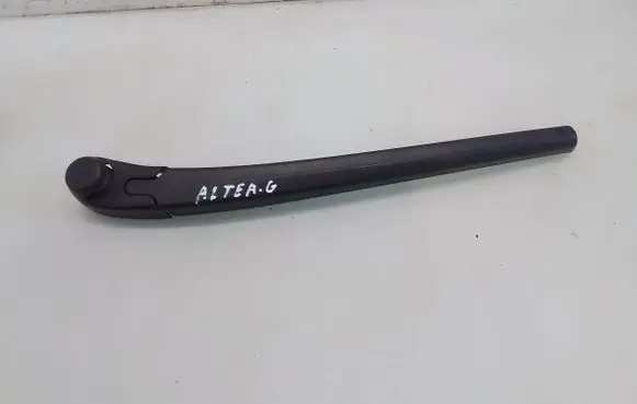 Seat Altea XL Rear wiper blade arm 