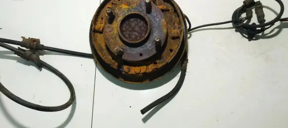 Mitsubishi Colt Rear wheel hub