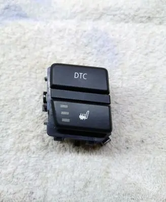 BMW 5 E60 E61 Seat heating switch 915905202