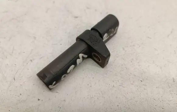 Mercedes-Benz C W203 Crankshaft position sensor 0031532828 A0031532828