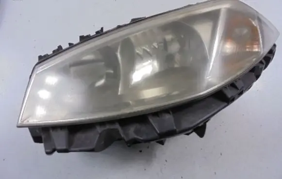 Renault Megane II Headlight/headlamp 8200073220F