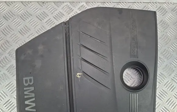 BMW 3 F30 F35 F31 Engine cover (trim) 7608117 52794510