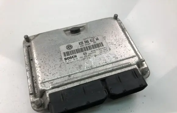 Volkswagen Polo III 6N 6N2 6NF Engine control unit/module 038906012AR