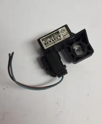 Renault Scenic II - Grand scenic II Airbag deployment crash/impact sensor 8200682396
