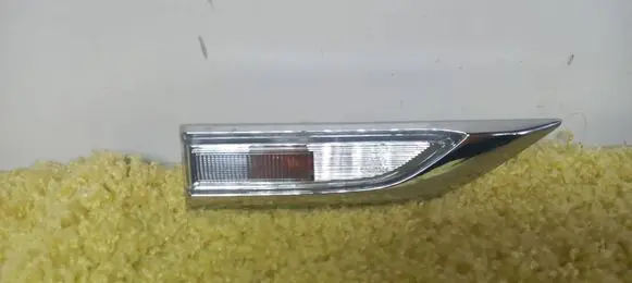 Volkswagen Transporter - Caravelle T6 Front fender indicator light 7E0949102E