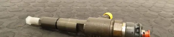 Fuel injector