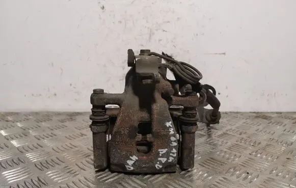 Ford Kuga I Rear brake caliper