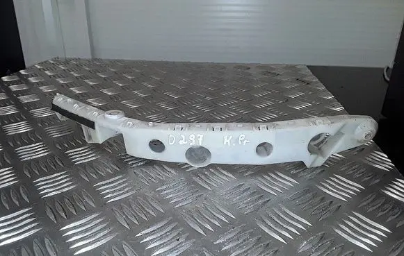 Nissan Juke I F15 Front bumper mounting bracket