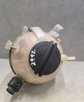 Volkswagen Tiguan Coolant expansion tank/reservoir 1K0121407A