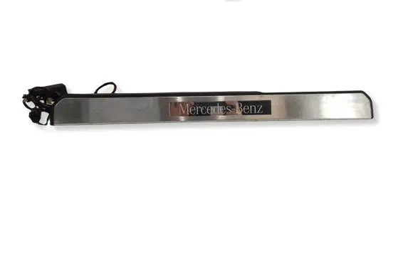 Mercedes-Benz S W221 Front sill trim cover A2216800235