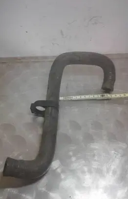 Nissan X-Trail T30 Engine coolant pipe/hose