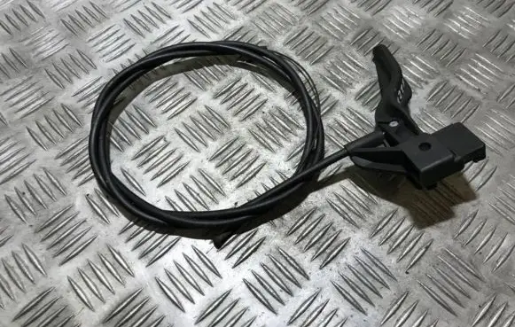Opel Vectra B Engine bonnet (hood) release handle 7002346