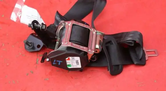 Ford Kuga I Front seatbelt LV4B-S611B69-AFW